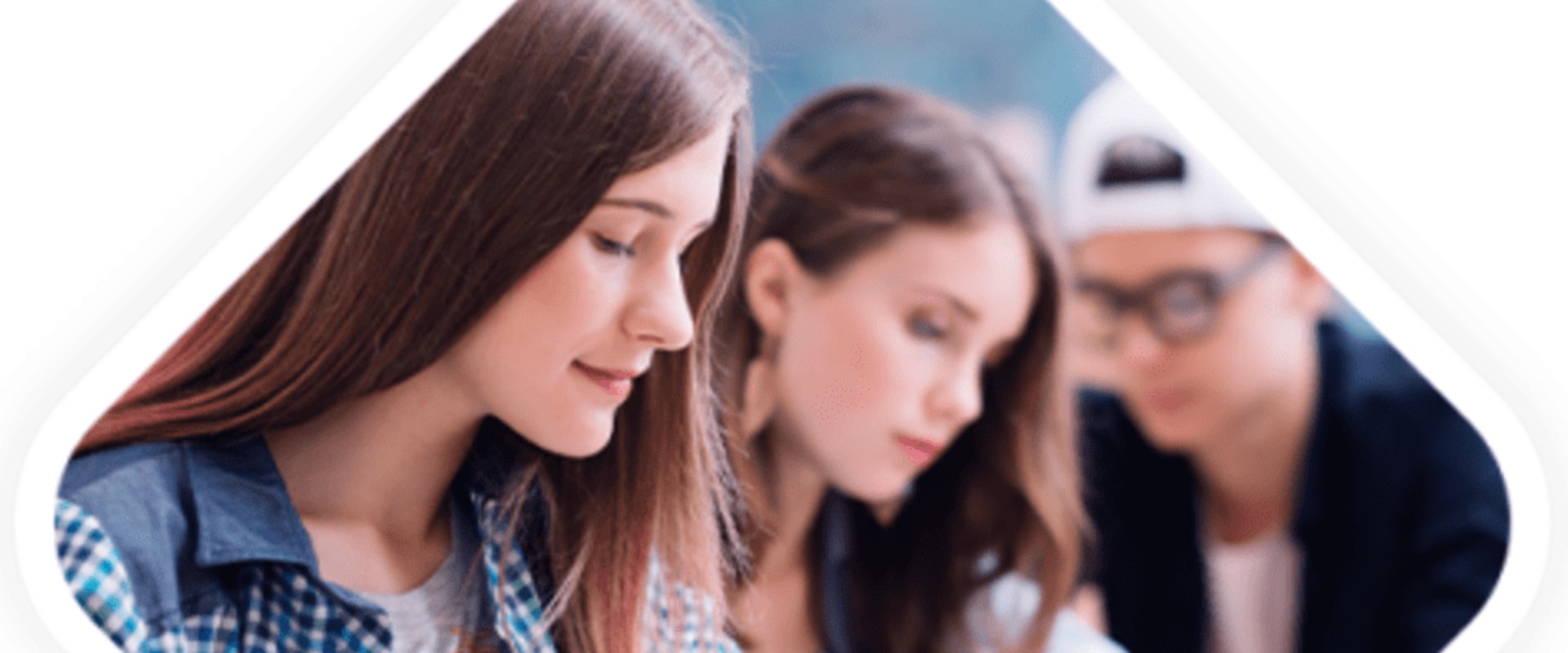 How Virtual Tutoring Sessions Can Help You Ace A-Level Accounting
